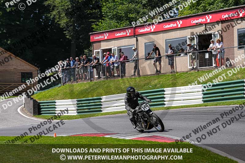 Vintage motorcycle club;eventdigitalimages;mallory park;mallory park trackday photographs;no limits trackdays;peter wileman photography;trackday digital images;trackday photos;vmcc festival 1000 bikes photographs